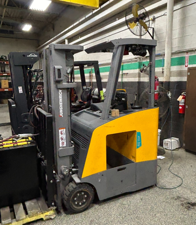 2019 JUNGHEINRICH ETG216:Electric Forklift - Narrow Aisle