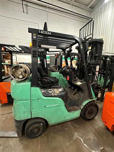 2020 MITSUBISHI FGC25N:IC Forklift - Cushion Tire