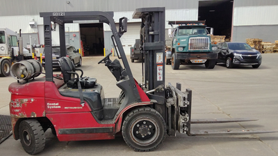 2013 MITSUBISHI FG30N:IC Forklift - Pneumatic Tire