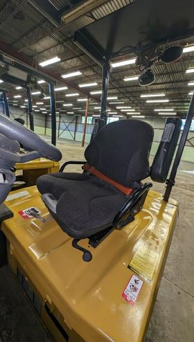 CATERPILLAR Used Full Suspension Seat