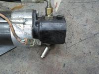 Yale Used Gear Pump photo