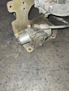 MITSUBISHI Used Fuel Filter Lock Assembly